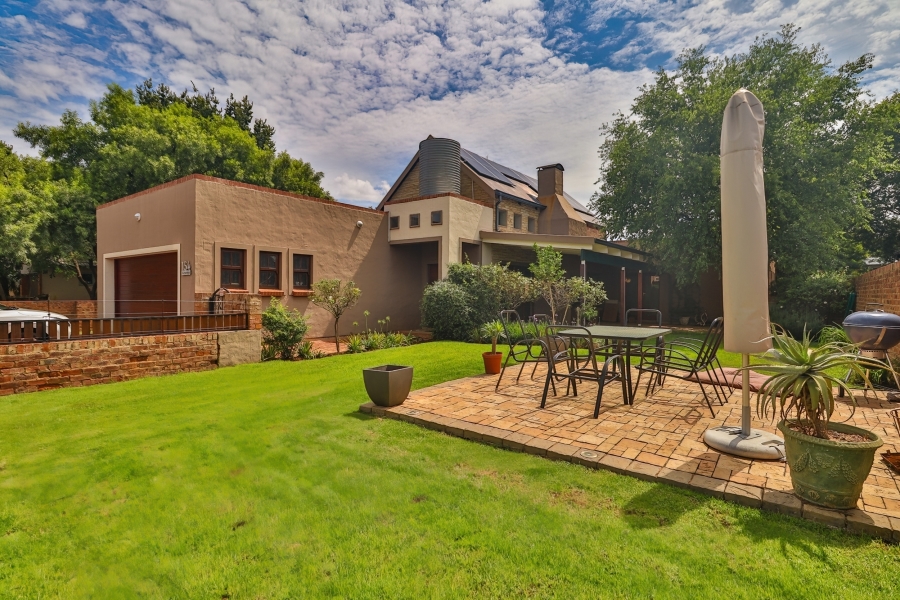 3 Bedroom Property for Sale in The Coves North West